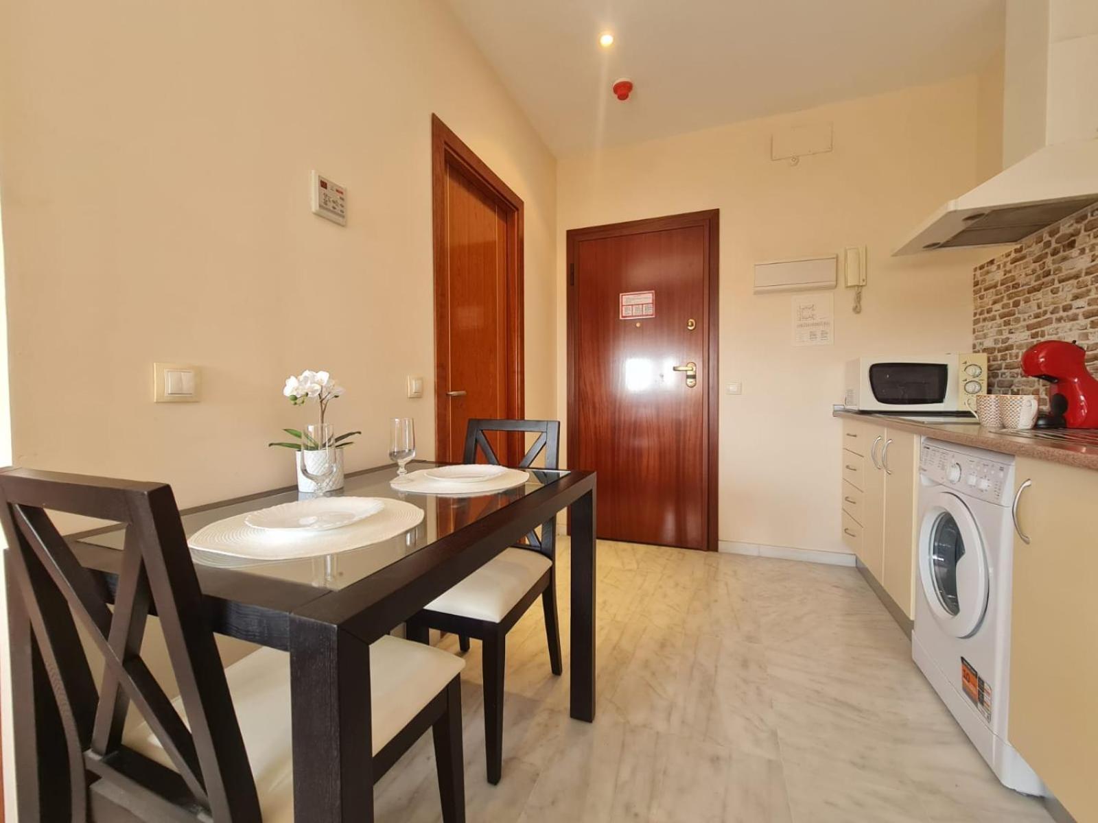 Lux Abril Apartment Seville Luaran gambar